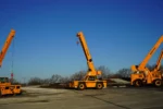 Broderson IC-200 Carry Deck Crane - Image 2
