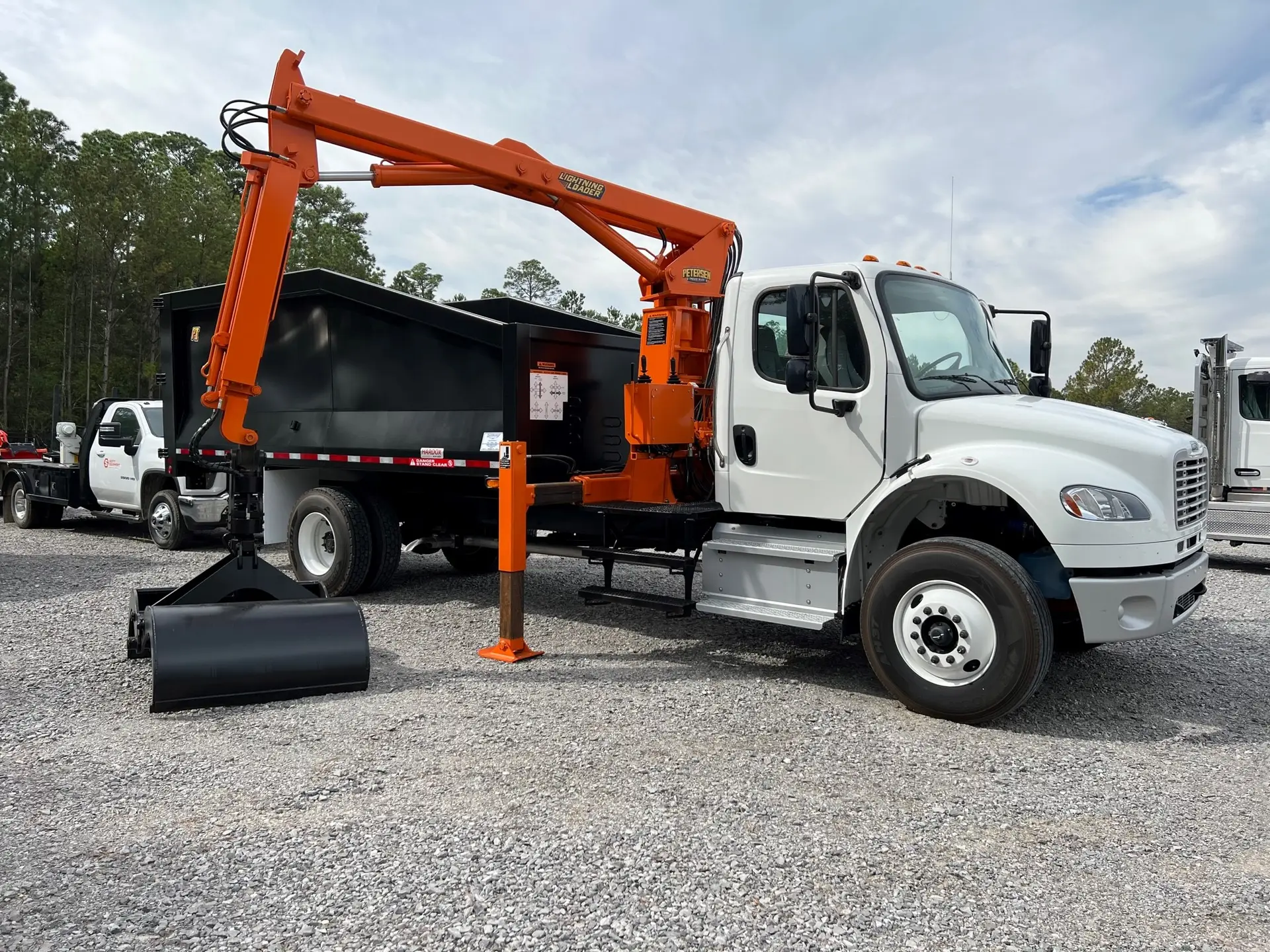 75 Grapple Trucks - Image 1
